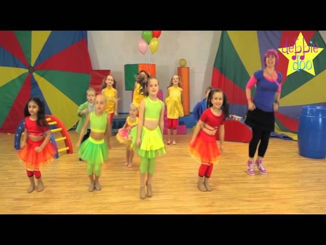 Debbie Doo & Friends! - Let's Star Jump! - Dance Song For Children