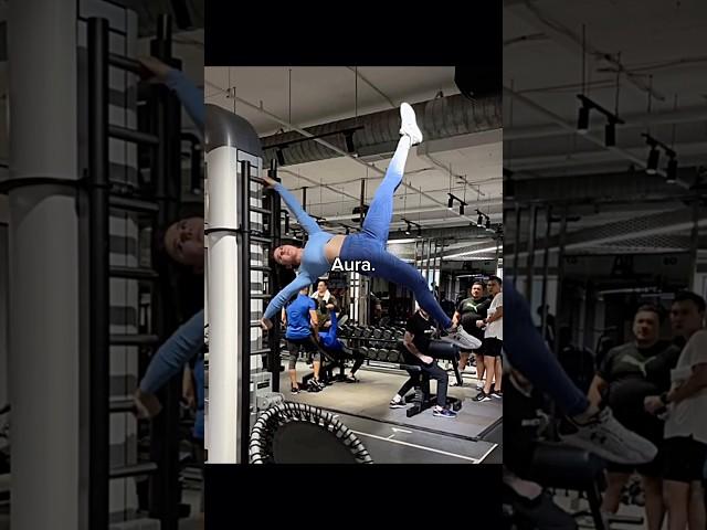 People reaction #freestyle #planche #motivation #respect #calisthenics #streetworkout #reaction