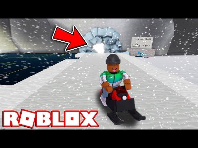 VISITING ICE MOUNTAIN!! | Roblox Snow Shoveling Simulator