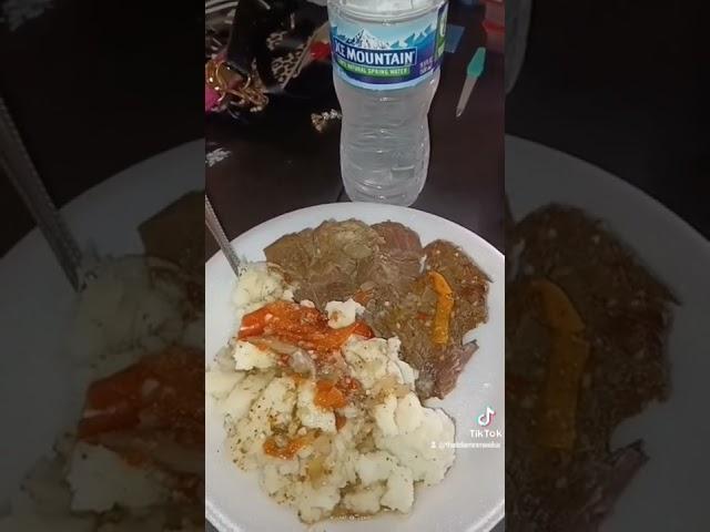 WHEN A GUY (DANTANA 773) THINKS  HE CAN COOK BETTER THAN ME #shorts #meekaa216 #dantana773