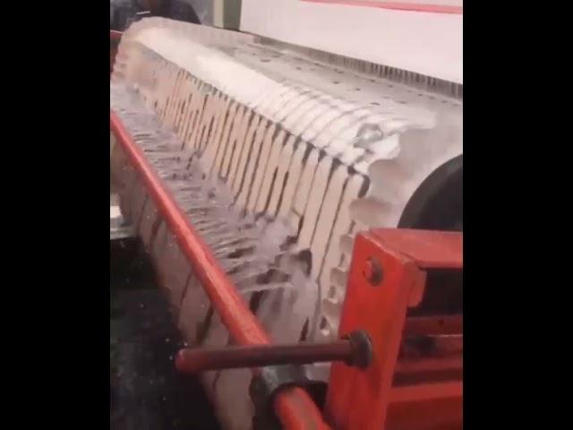 Belts for flat belt magnetic separator