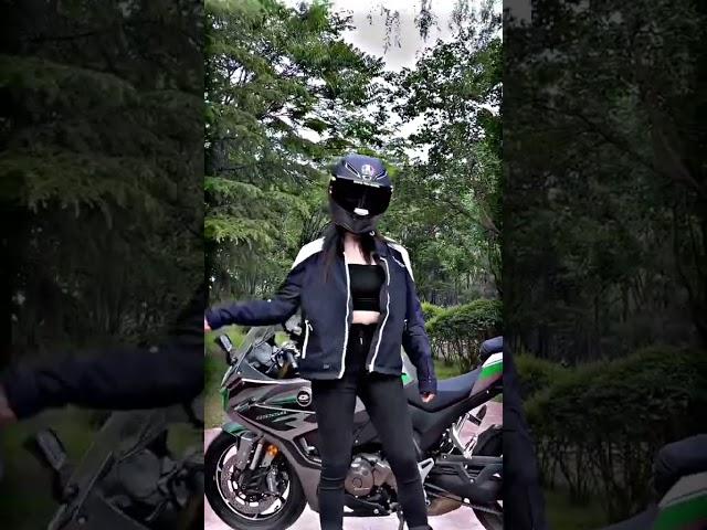 cute lady biker | #cute #lady #ladybiker #YTshorts #trendingshorts #RandomBike #viral #dreamgirl