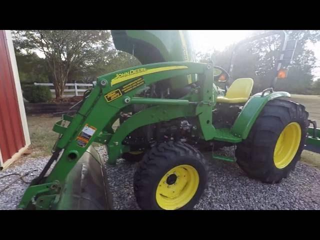 John Deere 4105 Compact Utility Tractor Review