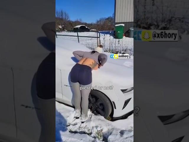 #boobs #boobspress #boobsshow #boobchallenge #snow #snowchallenge #snowrunner #snowgirl