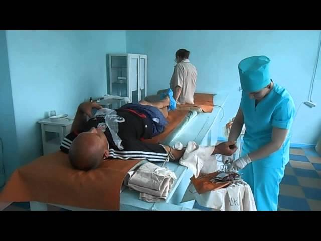 Медсестри Товариства Червоного Хреста вітають донорів у Пологівському відділенні трансфузіології
