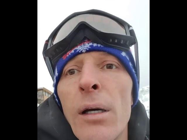 Павел Воля охотится на снег