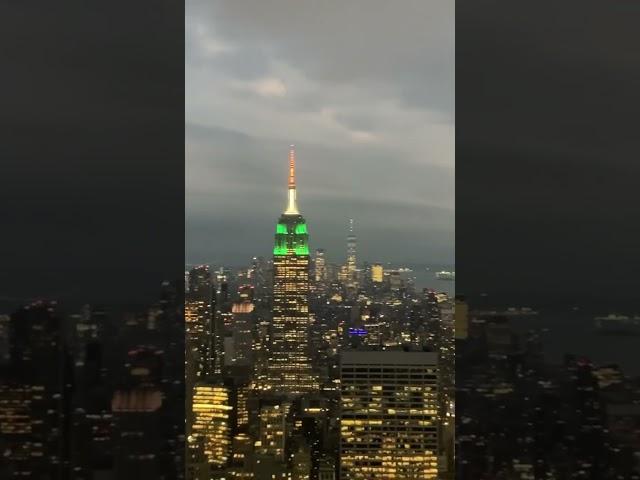 NYC by night seen from Top of the Rock #newyork #topoftherock #night #citynight