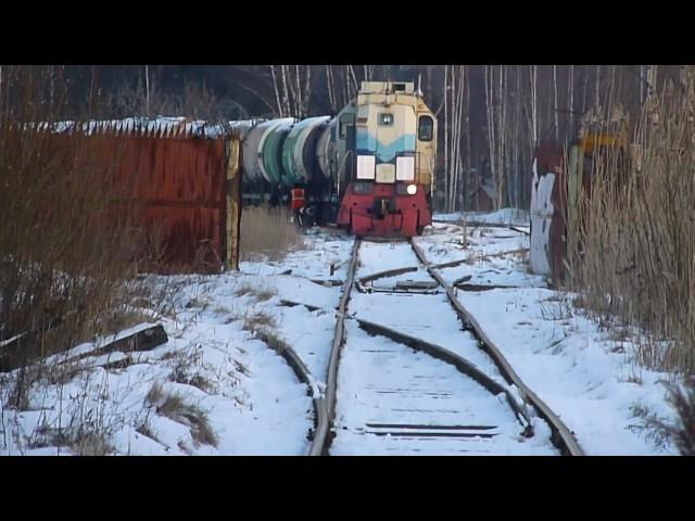 Редкий поезд на Псковском заводе механических приводов.