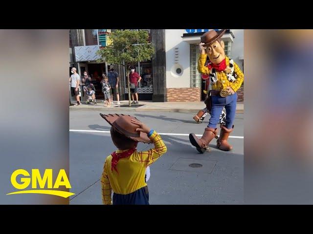 Boy dresses up as Woody and surprises the real Woody and Buzz at Disney l GMA