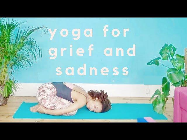 Yoga for grief and sadness // Yoga with Dionne // 20 minute practice