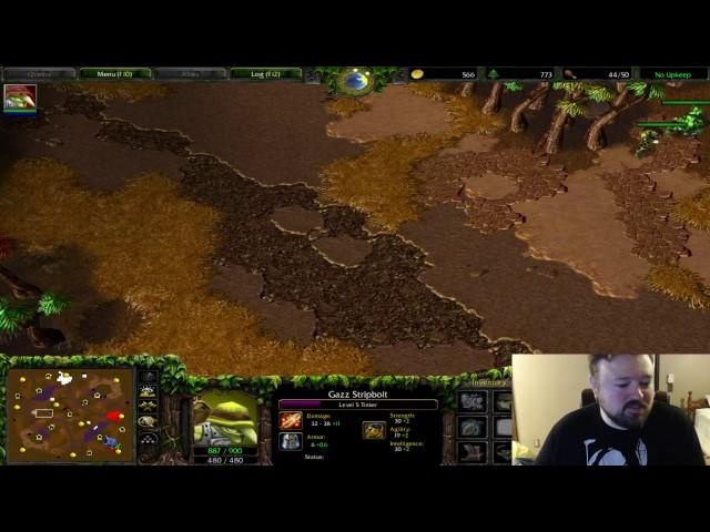 Streaming Warcraft 3 replays with Downwhere on cam