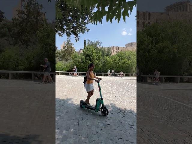 Beautiful guitar cover “Una Mattina (The Intouchables)” played at Acropolis by Edi Katami of Athens