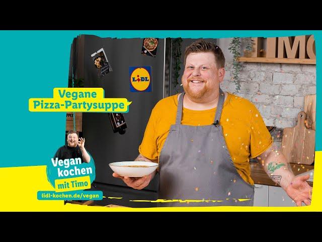 Vegan kochen mit Timo: Vegane Pizza-Partysuppe