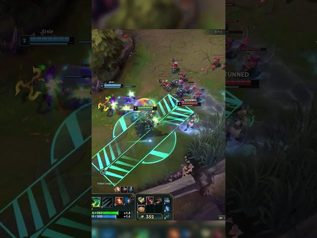 Caught Lux Is Hiding In The Bush | Great Follow Up! #leagueoflegends #highlights #thresh #support