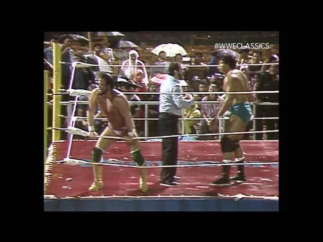 Tito Santana vs Randy Savage in Puerto Rico - 10/19/85