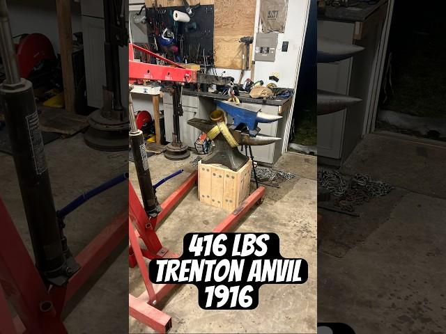 416LBS 1916 Trenton Anvil: Building Anvil Stand #antique #tools #craft #handmade #diy #howto #smith