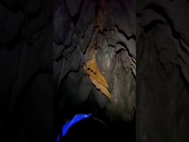 UNDERGROUND RIVER of PUERTO PRINCESA PALAWAN