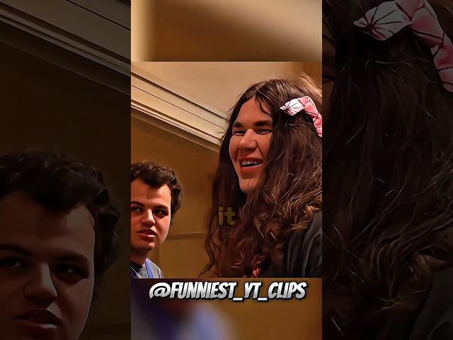 The stare down  #zople #funnymoments #funniestytclips #shorts