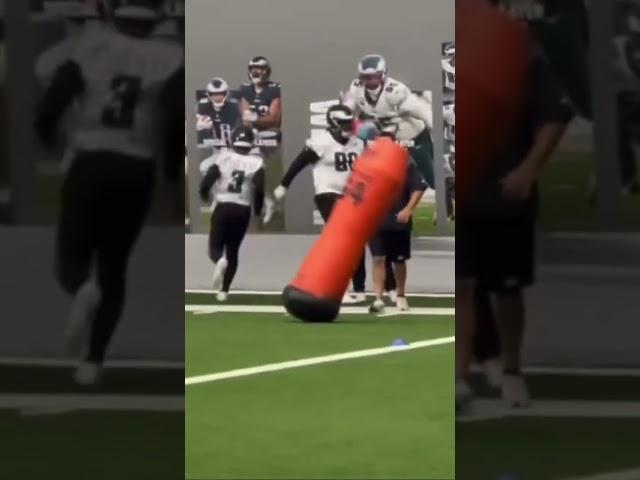 Nolan Smith coming off the edge at Eagles final day of OTAs   via Jeff Kerr CBS