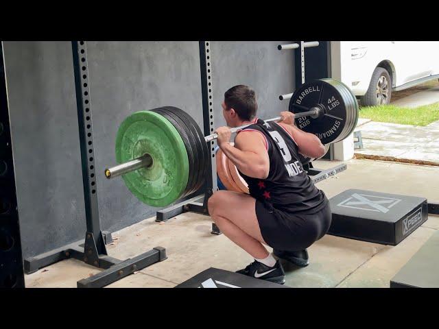 Squat everyday Day 1767: Squatting with a weak upper back