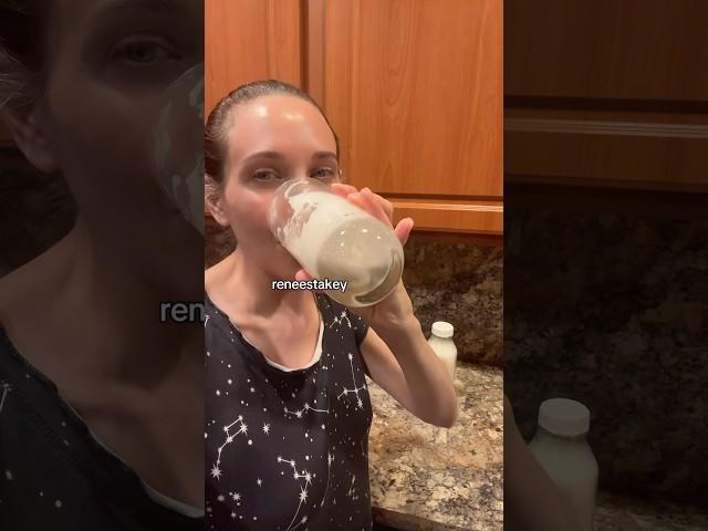 The creamiest almond milk#reneestakey  #almond  #almondmilk  #almonds  #plantbasedmilk #recipe