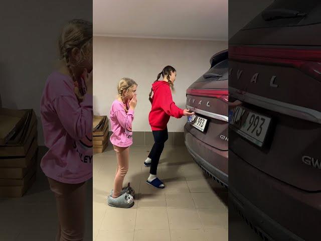 Tati a pățit-o Trunk Challenge#jasminashow#shorts