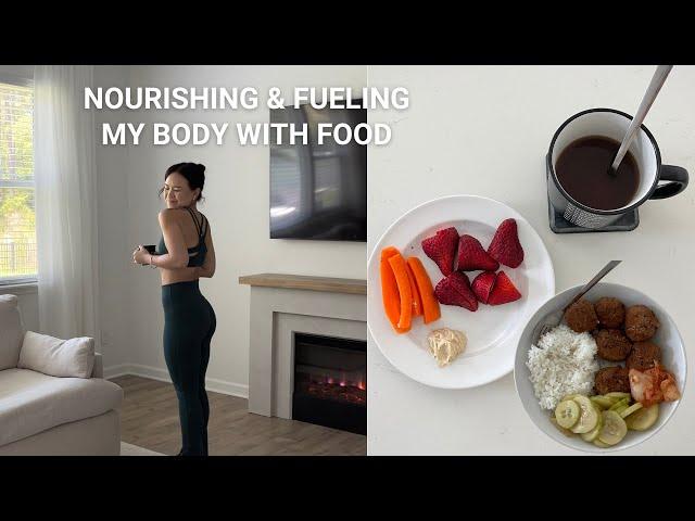 WHAT I EAT IN A DAY | to nourish my body during my menstrual phase!