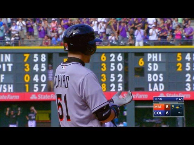 Ichiro triples for his 3,000th hit