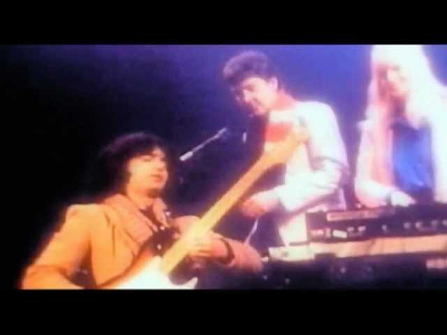 WONDERFUL CHRISTMASTIME ( Paul Mc Cartney & Wings 1979 ) HD