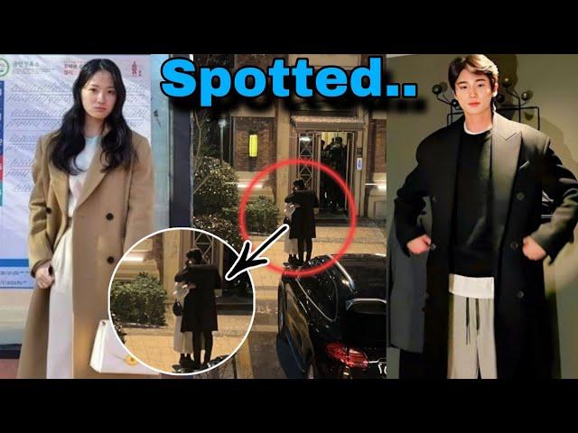 Rumors are no longer rumors! Byeon Woo Seok and Kim Hye Yoon have been spotted dating caught by fans