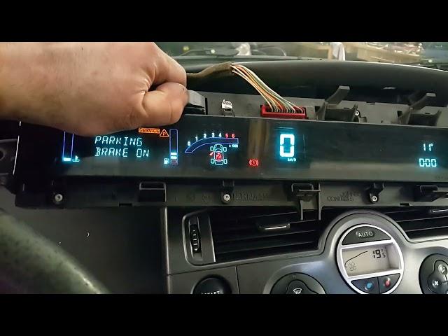 Renault Scenic II, faulty instrument cluster