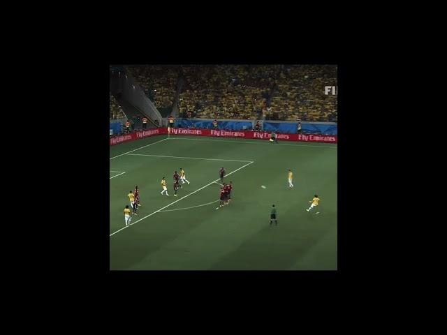Best Long Shots Ever (pt. 2)#goal #football #soccerplayer #soccer #longshot #ronaldo