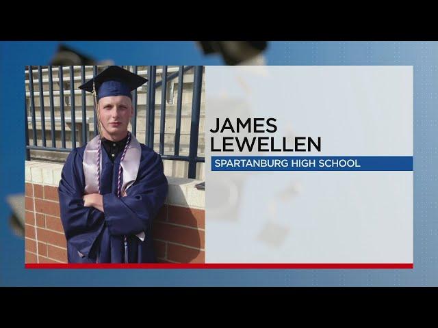 Senior Shout Outs: James Lewellen and Amari Cook