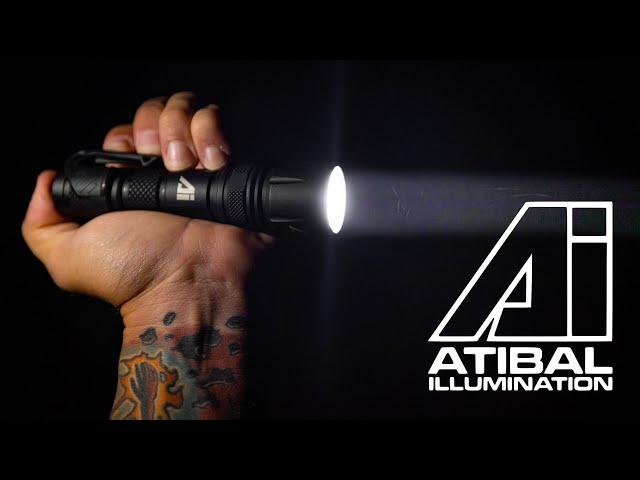 INSANE Every Day Carry Flashlight! | 200,000 Candela 