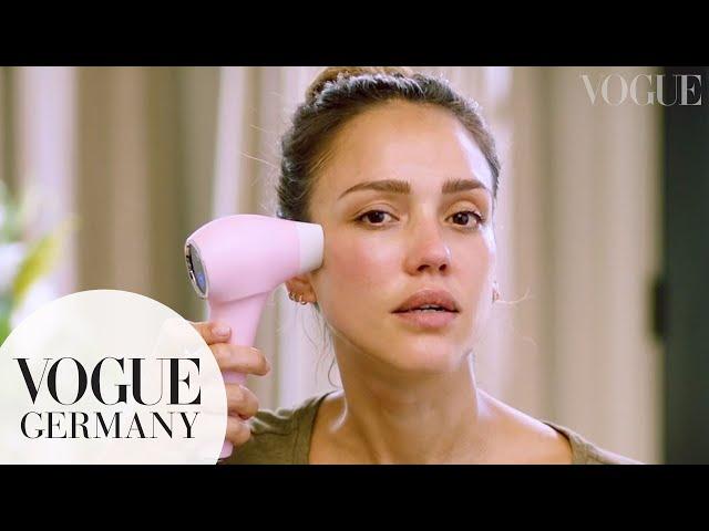 Jessica Albas Beauty-Routine für zu Hause | Vogue Germany