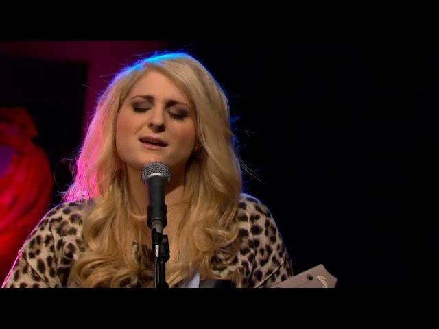 Meghan Trainor - All about that bass (Acoustic)  - Malou Efter tio (TV4)