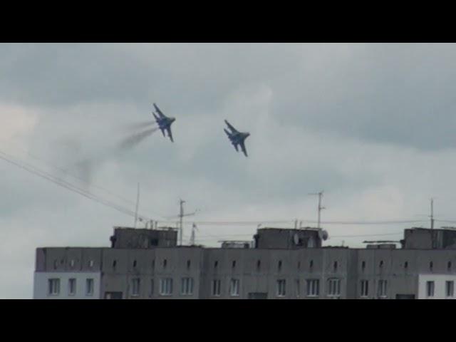 Su-27 fighter jets fly over Vinnytsia