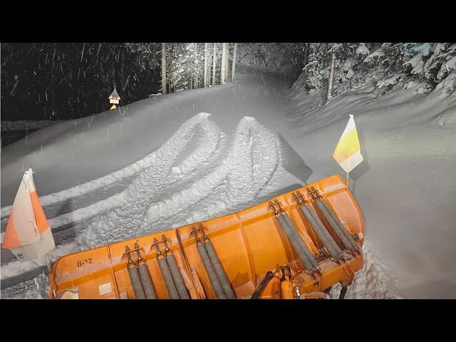 ️Extreme snow removal in the mountains️Unimog U400 | John Deere #asmr @AgrarvideosLipperhof