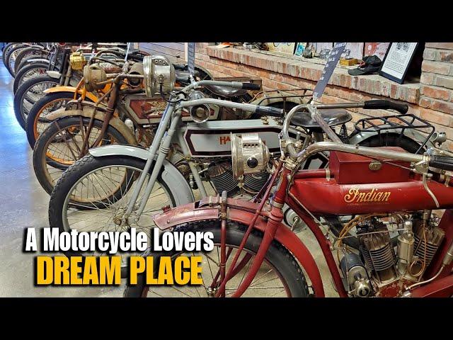 Ultimate Vintage Motorcycle Collection - Twisted Oz