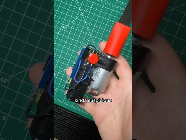 A cursed way to eat spaghetti  #electronics #engineering #arduino