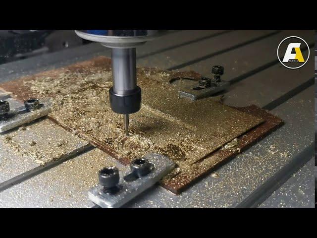 Máquina CNC 300W Corte Metal Laton Oro Plata Joyeria Grabado Faomic Snp FMC
