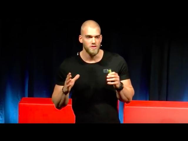 Natural Bodybuilding: Become the best version of yourself | Mischa Janiec | TEDxHSG