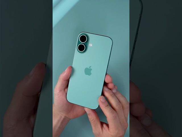 Unboxing the iPhone 16 in Teal 🩵