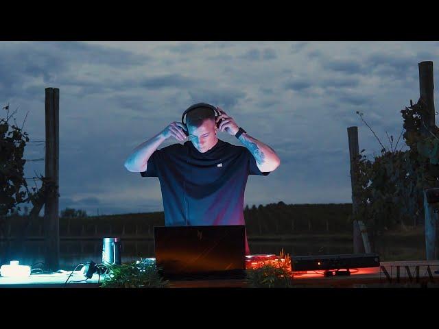 Nima | SET HOUSE | Vale Dos Vinhedos