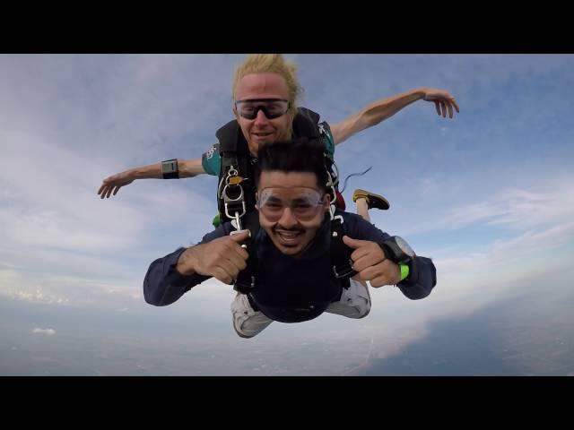 1904 Kunal Chawla Skydive at Chicagoland Skydiving Center 20160819 Klash Chris