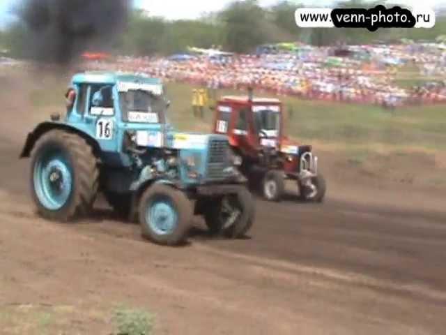 Racing on tractors "Bison Track Show 2013"