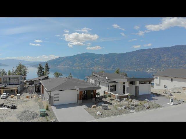 Kelowna Modern Home Design - Pixel Pro