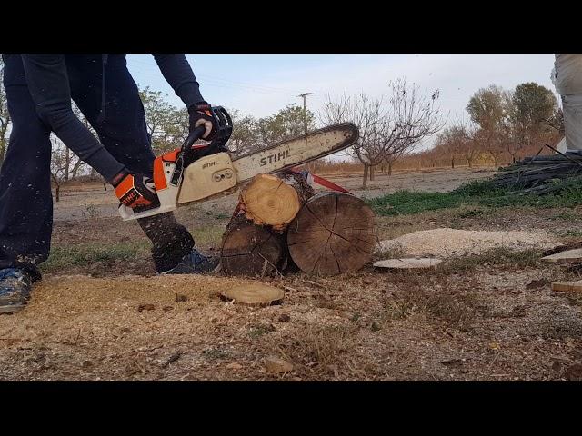 Stihl 024AV chainsaw