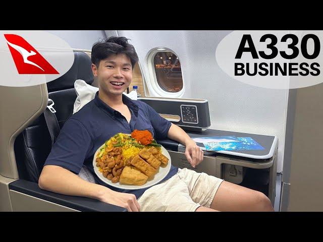 Indonesian Food on Qantas BUSINESS Class from Jakarta to Sydney 