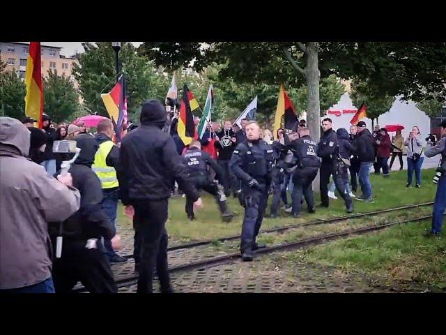 Artgemeinschaftlicher Spaziergang zum Tag der Deutschen Einheit in Gera